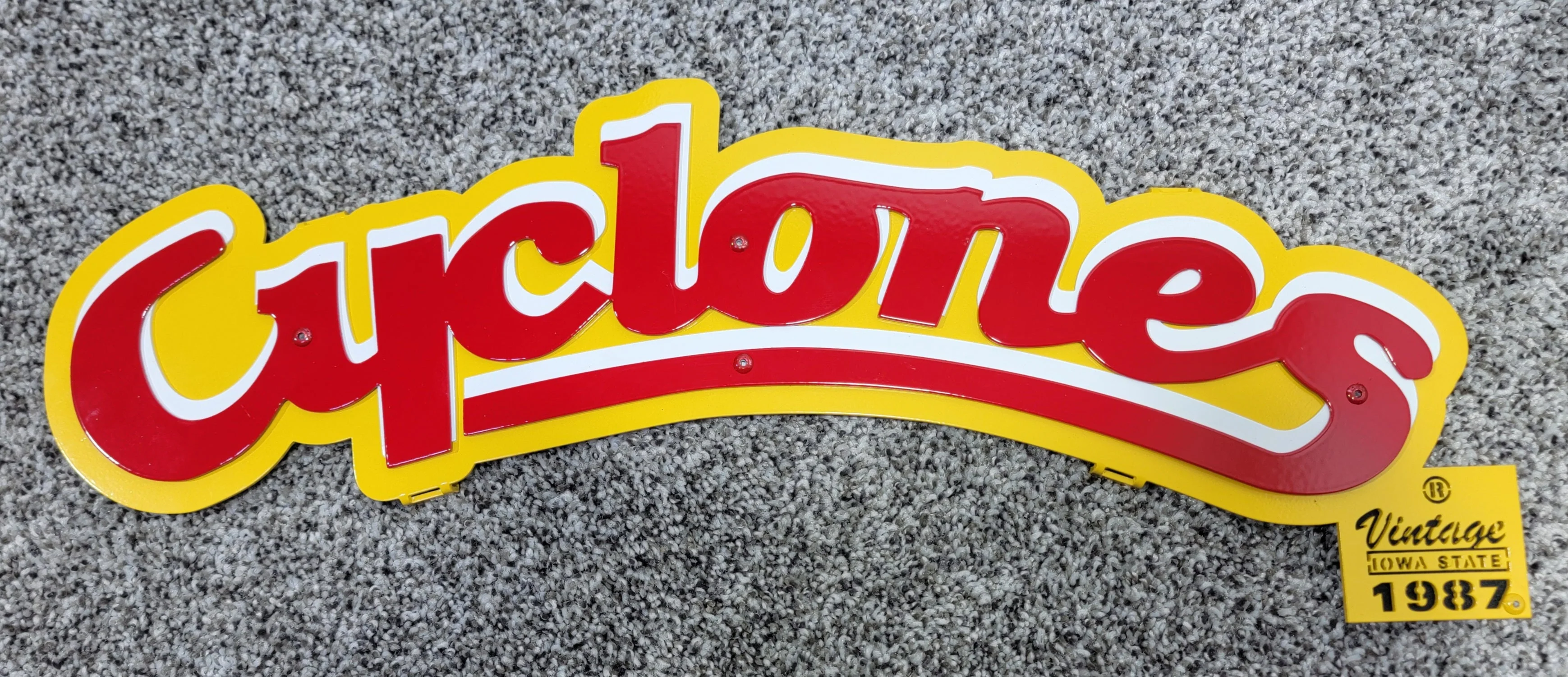 Iowa State Cyclones '87-'94 Helmet Logo Dorm Room Size - Image 5